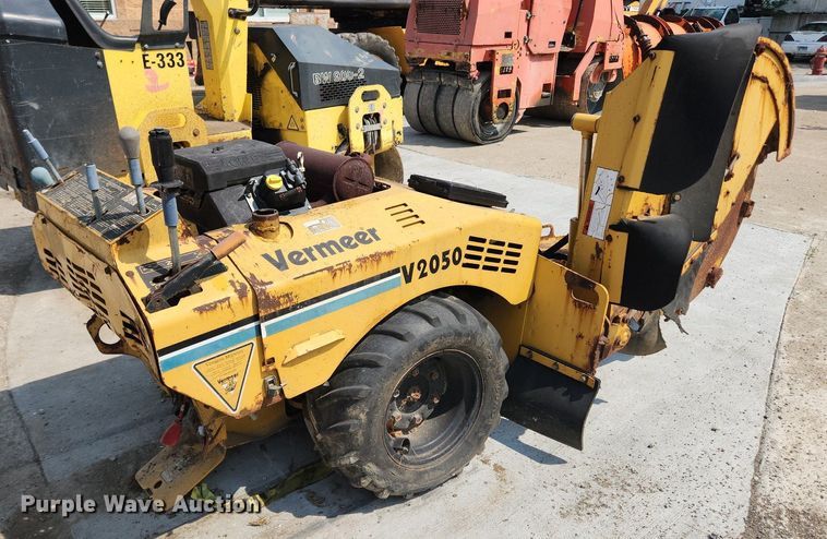 image for item LX9637 2002 Vermeer V2050  root cutter