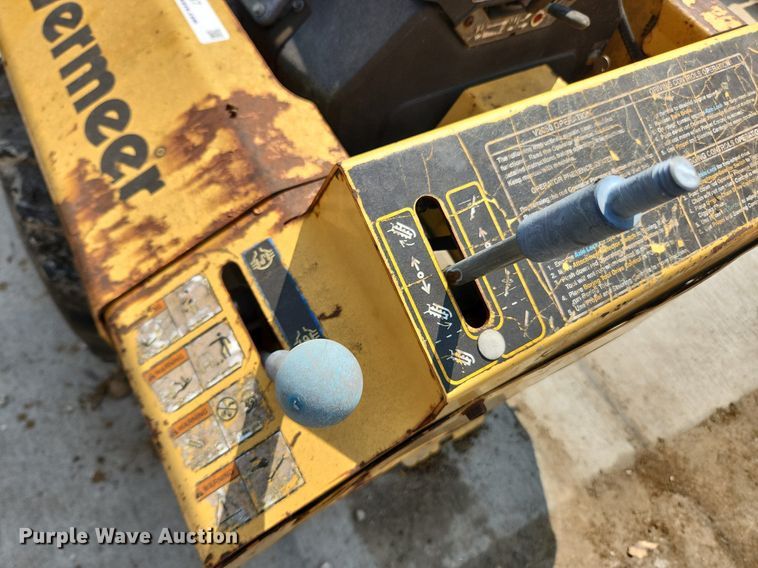 image for item LX9637 2002 Vermeer V2050  root cutter