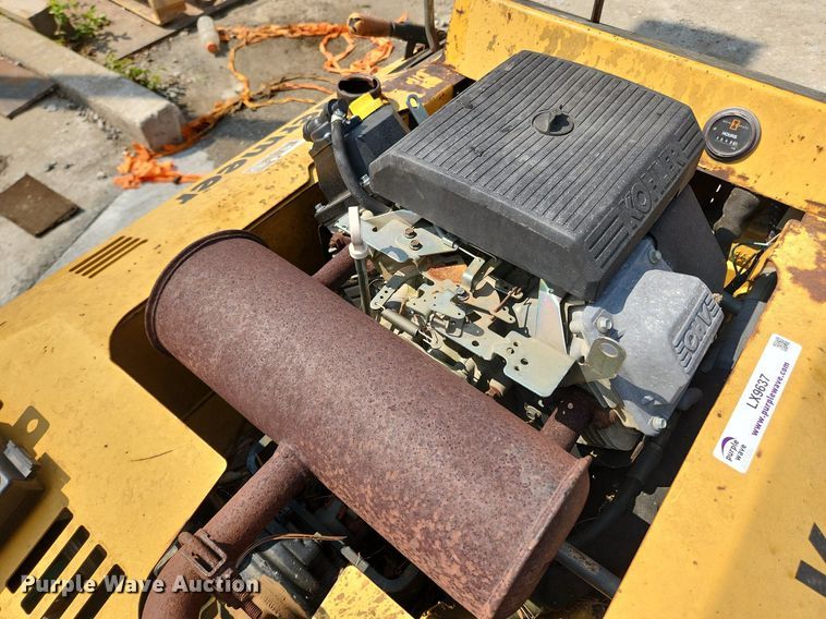 image for item LX9637 2002 Vermeer V2050  root cutter