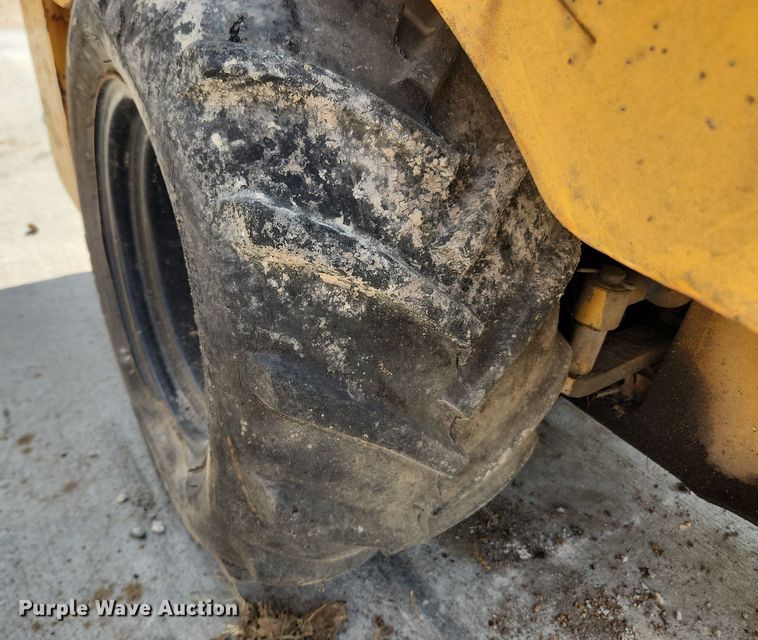 image for item LX9637 2002 Vermeer V2050  root cutter