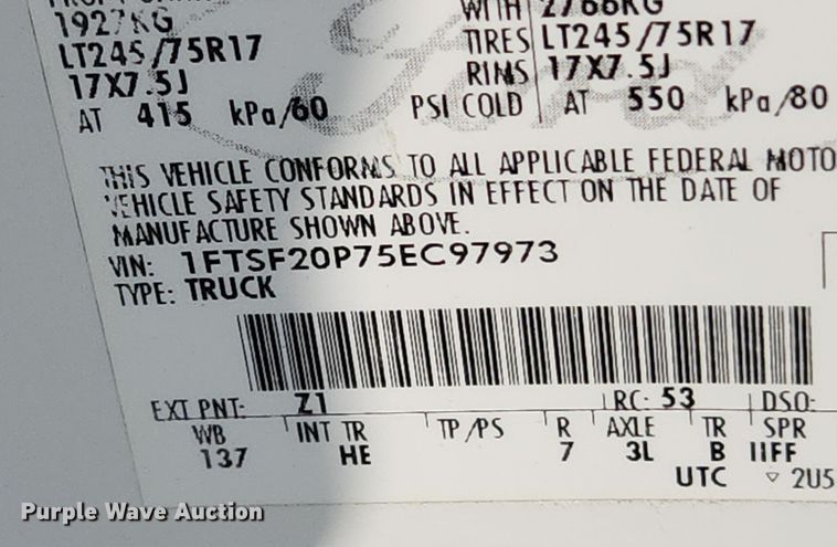 image for item LX9640 2005 Ford F250 Super Duty XL  pickup truck