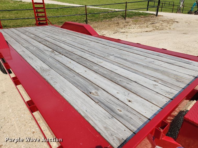 image for item LX9672 2022 Liberty LE14K102X22C8  equipment trailer