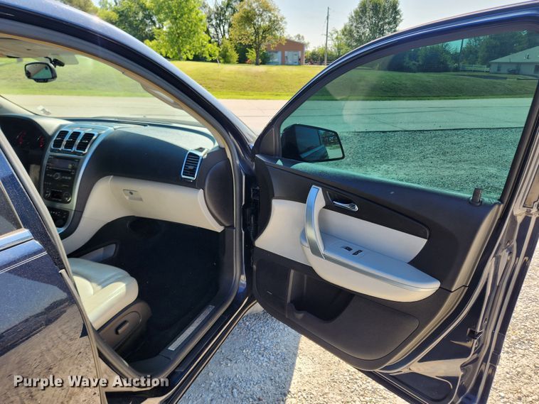 image for item LX9675 2007 GMC Acadia SLT  SUV