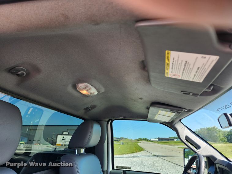 image for item LX9676 2012 Ford F450 Super Duty XL  utility / service truck