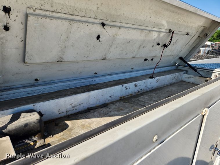 image for item LX9676 2012 Ford F450 Super Duty XL  utility / service truck