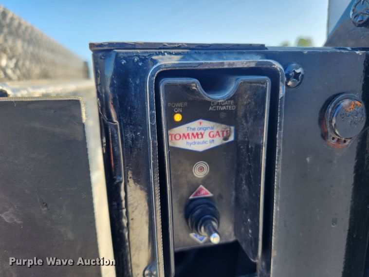 image for item LX9676 2012 Ford F450 Super Duty XL  utility / service truck