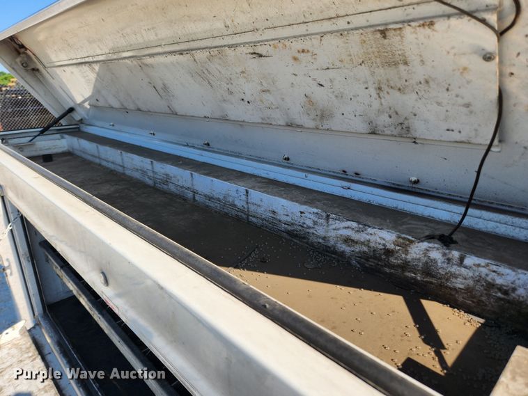 image for item LX9676 2012 Ford F450 Super Duty XL  utility / service truck