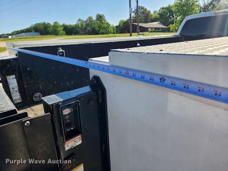 image for item LX9676 2012 Ford F450 Super Duty XL  utility / service truck