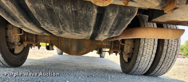 image for item LX9676 2012 Ford F450 Super Duty XL  utility / service truck