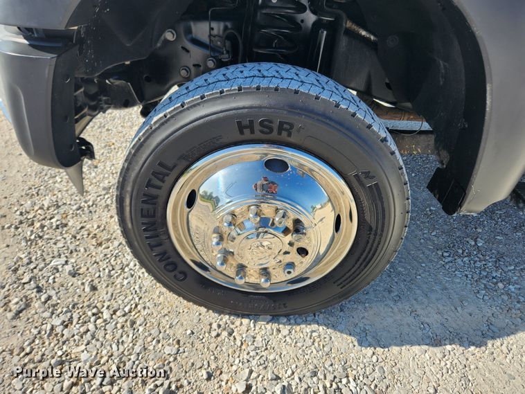 image for item LX9676 2012 Ford F450 Super Duty XL  utility / service truck