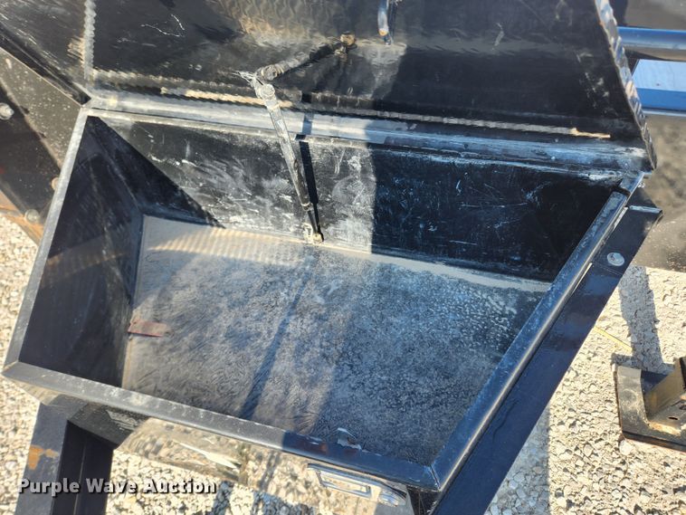 image for item LX9677 2020 H&H H10220HDL-140  equipment trailer