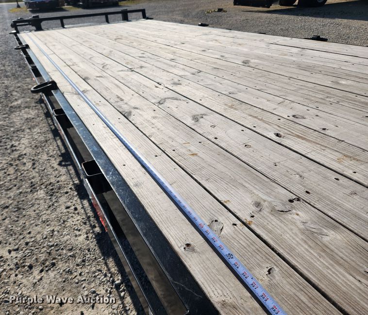 image for item LX9677 2020 H&H H10220HDL-140  equipment trailer