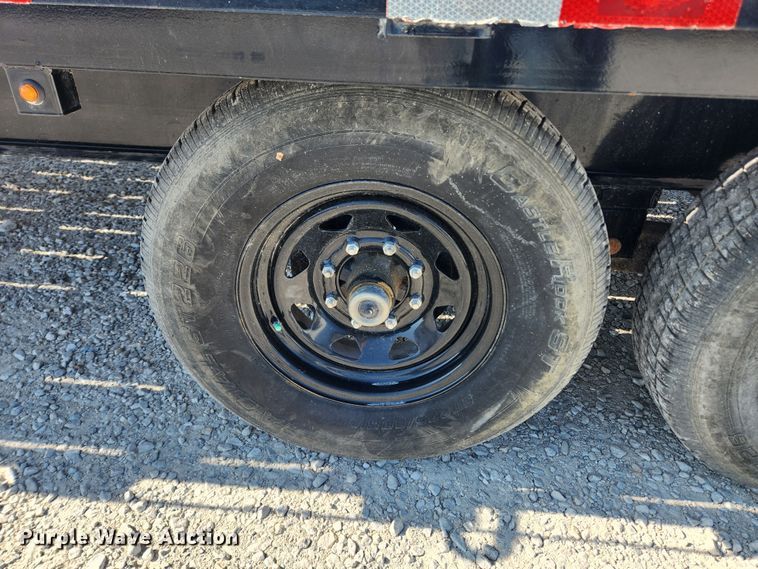 image for item LX9677 2020 H&H H10220HDL-140  equipment trailer