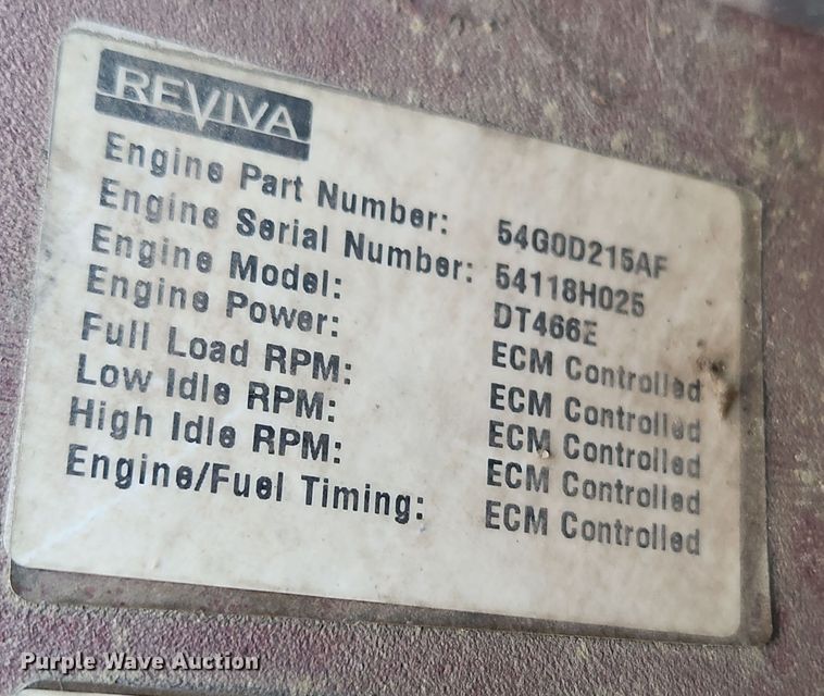 image for item LX9678 2003 International 4300  truck cab and chassis