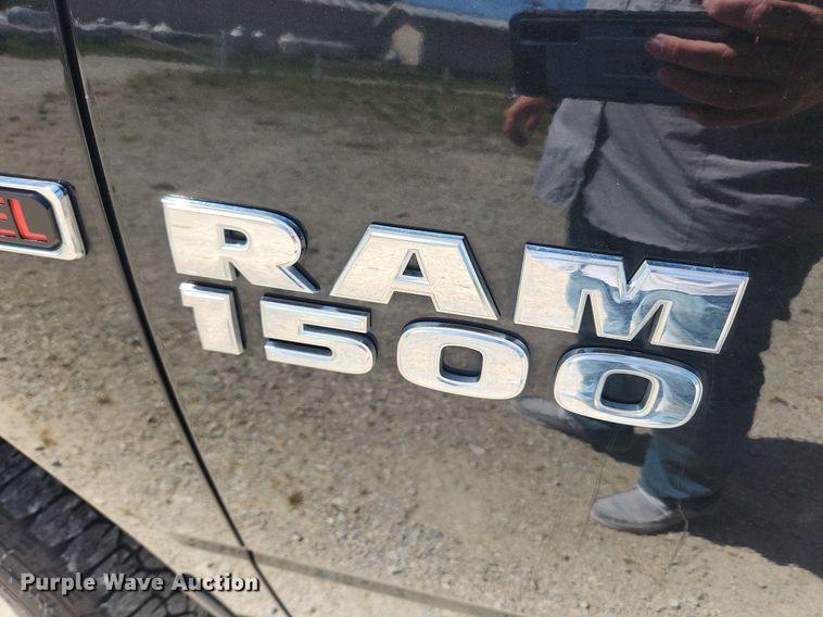 image for item LX9682 2016 Dodge Ram 1500  Crew Cab pickup truck