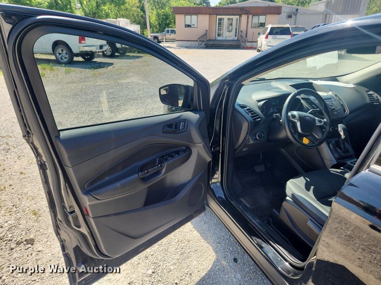 image for item LX9683 2016 Ford Escape  SUV