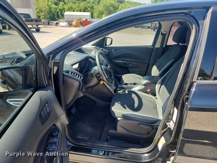 image for item LX9683 2016 Ford Escape  SUV