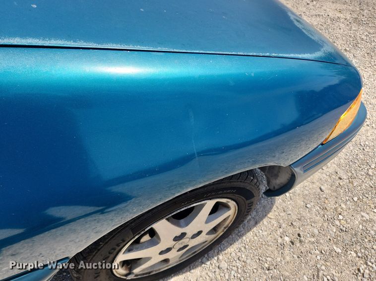 image for item LX9685 1996 Ford Escort LX