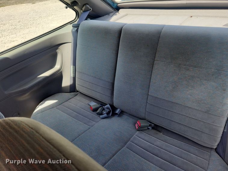 image for item LX9685 1996 Ford Escort LX