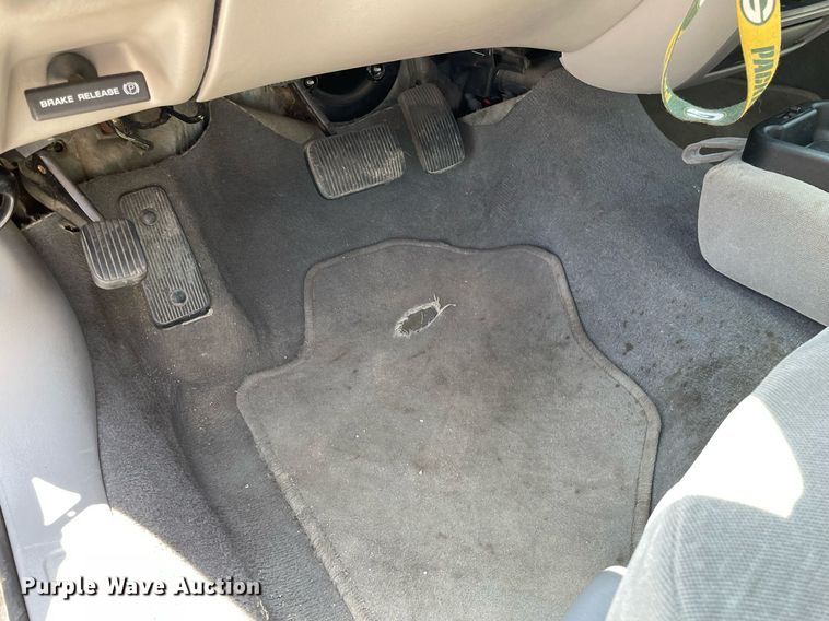 image for item LY9605 2007 Ford Taurus