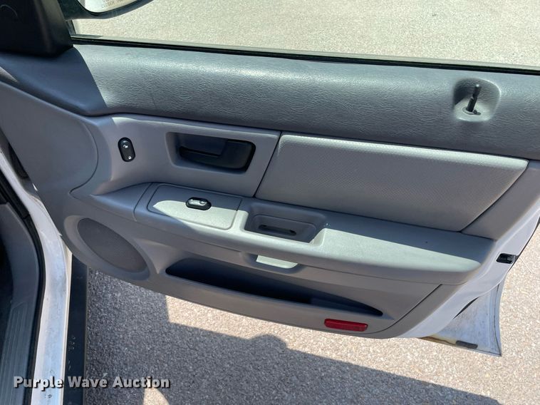 image for item LY9605 2007 Ford Taurus