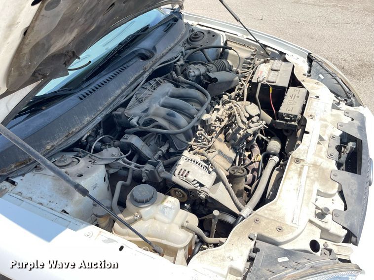 image for item LY9605 2007 Ford Taurus