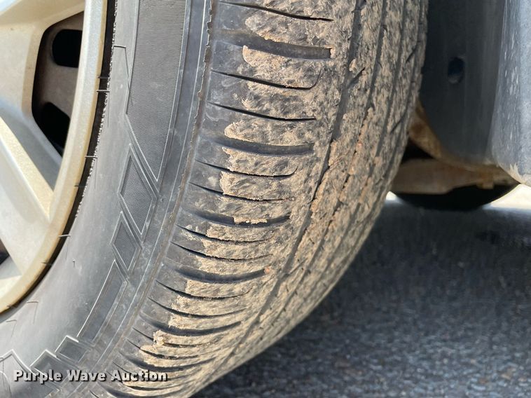 image for item LY9605 2007 Ford Taurus