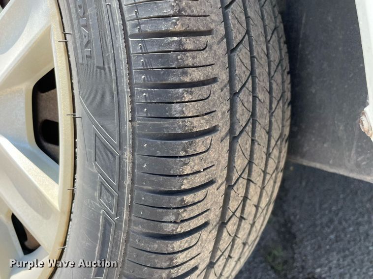 image for item LY9605 2007 Ford Taurus