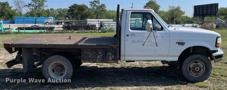 image for item LY9608 1995 Ford F350 XL  flatbed pickup truck