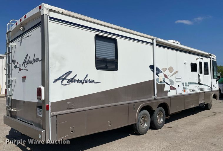 image for item LY9610 1998 Winnebago Adventurer  RV