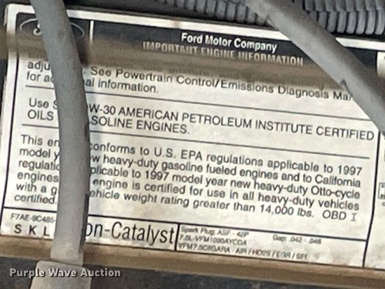 image for item LY9610 1998 Winnebago Adventurer  RV