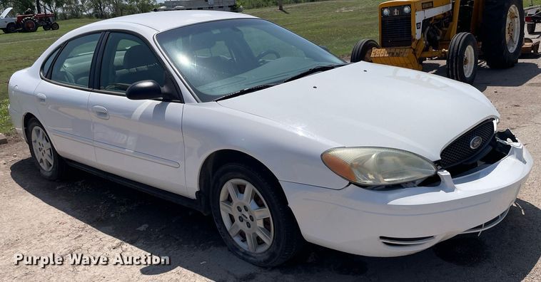 image for item LY9612 2007 Ford Taurus
