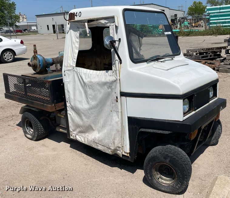image for item LY9613 1984 Cushman 898532-8410  utility vehicle