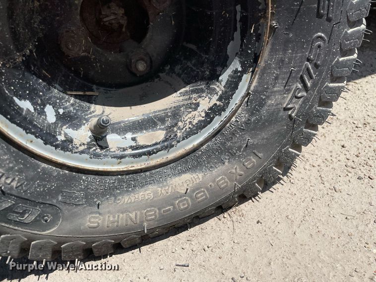 image for item LY9613 1984 Cushman 898532-8410  utility vehicle