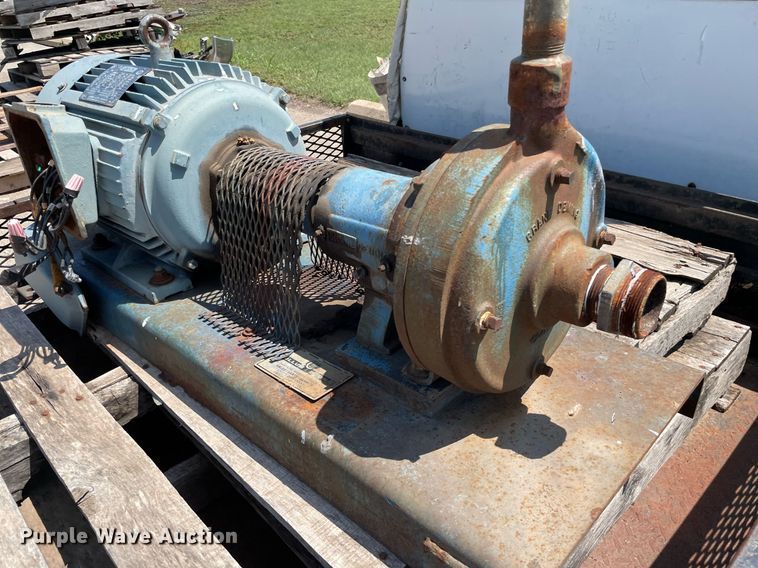 image for item LY9613 1984 Cushman 898532-8410  utility vehicle