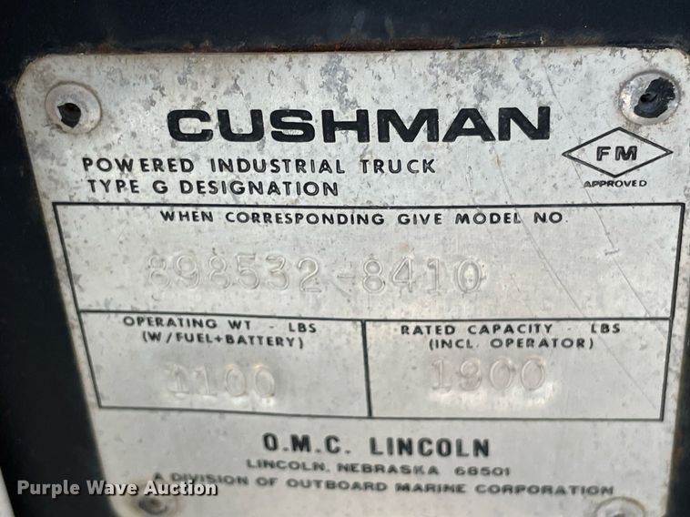 image for item LY9613 1984 Cushman 898532-8410  utility vehicle