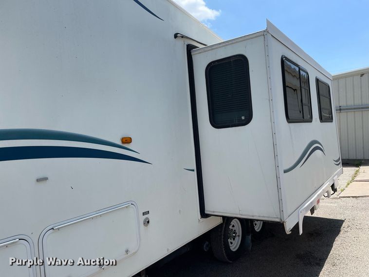 image for item LY9614 1997 Nu Wa Hitchhiker II  camper