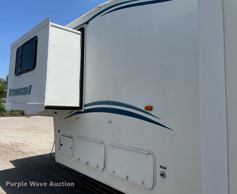 image for item LY9614 1997 Nu Wa Hitchhiker II  camper