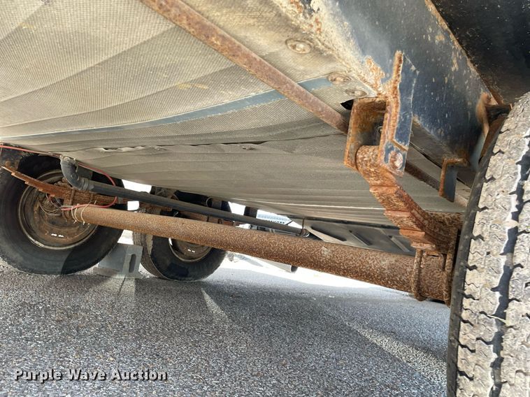 image for item LY9614 1997 Nu Wa Hitchhiker II  camper