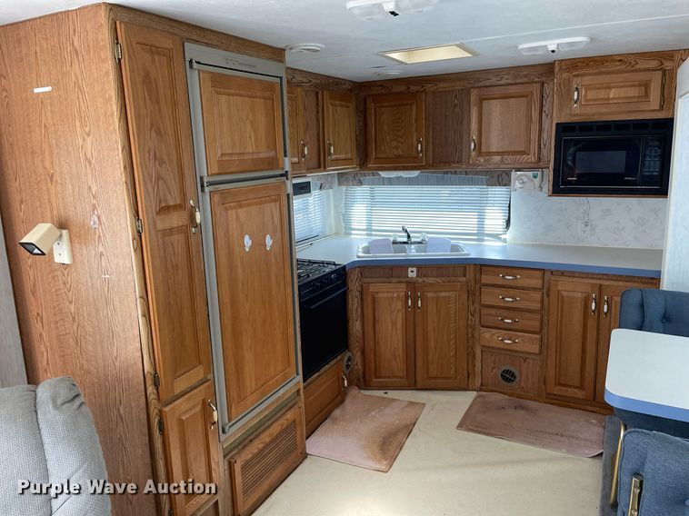 image for item LY9614 1997 Nu Wa Hitchhiker II  camper