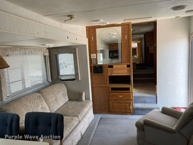 image for item LY9614 1997 Nu Wa Hitchhiker II  camper