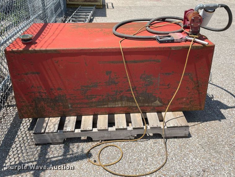 image for item LY9617 Auxiliary fuel tank