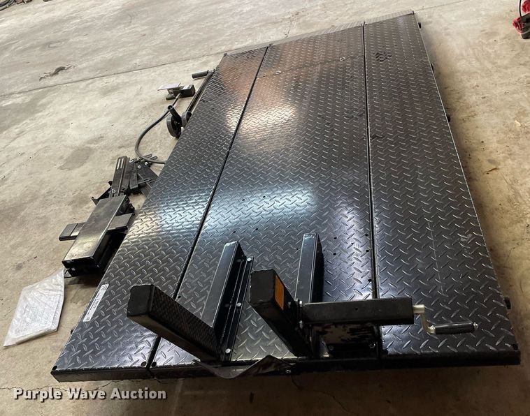 image for item LY9677 Direct-Lift  motorcycle lift