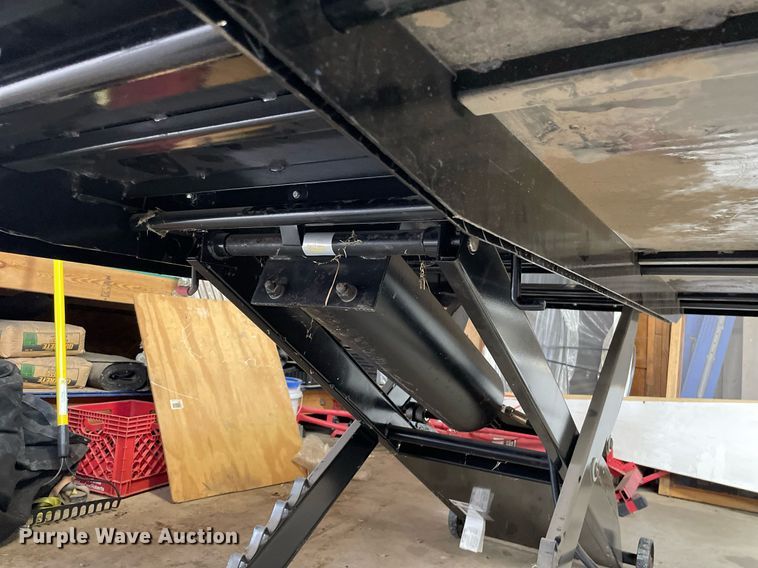 image for item LY9677 Direct-Lift  motorcycle lift