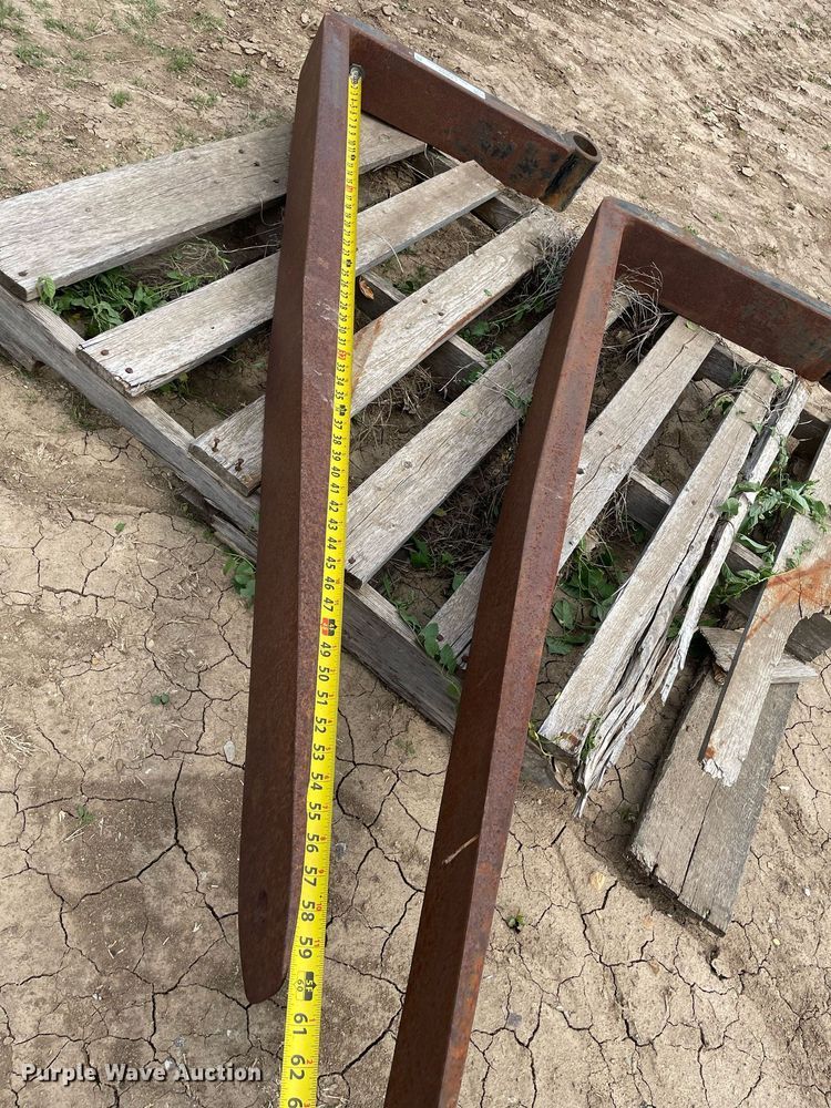 image for item LY9688 60" L forks