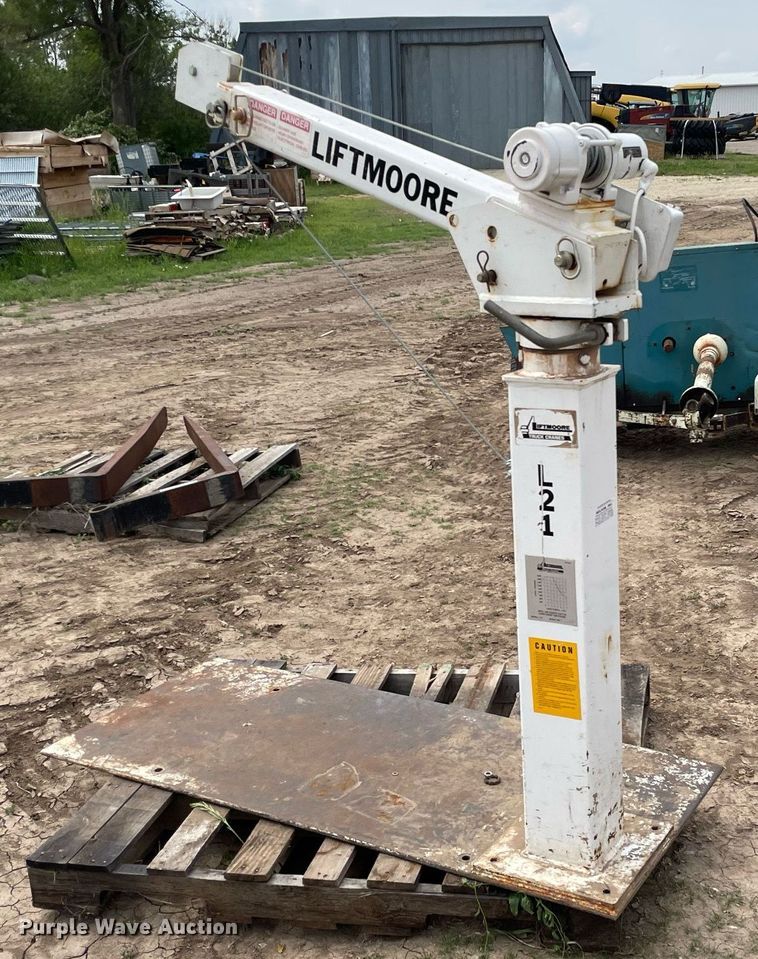 image for item LY9689 Liftmoore L21  crane