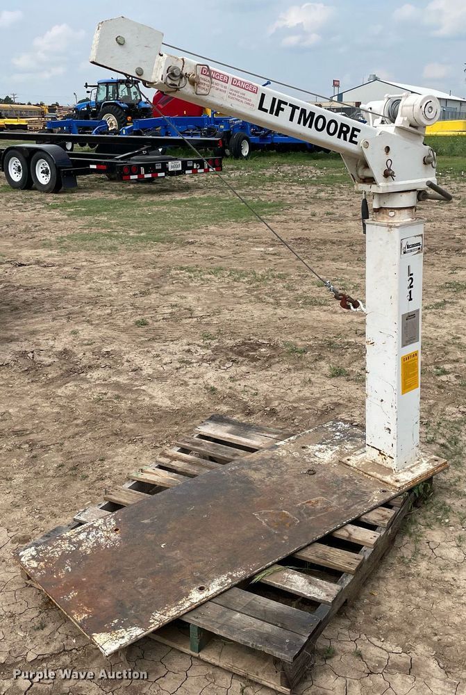 image for item LY9689 Liftmoore L21  crane