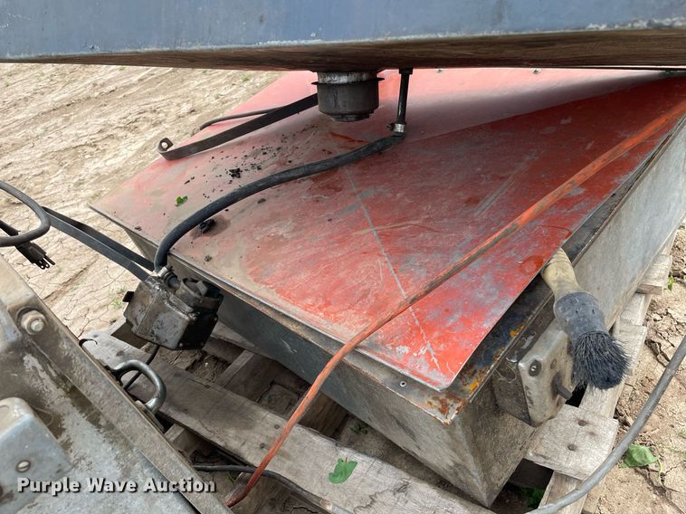 image for item LY9690 (3) parts washers