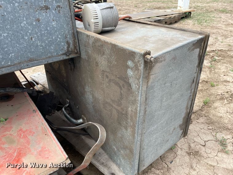 image for item LY9690 (3) parts washers