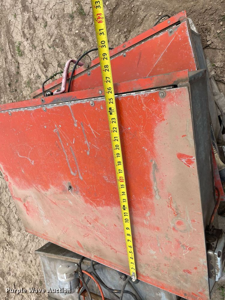 image for item LY9690 (3) parts washers